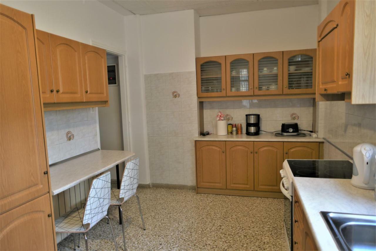 Zefyros Super Cool Apartments Next To Alimos Riviera Atena Exterior foto
