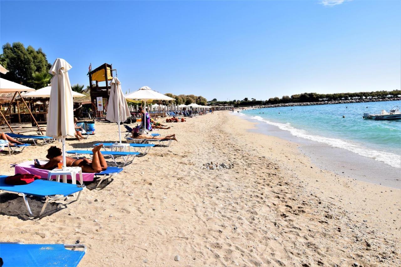 Zefyros Super Cool Apartments Next To Alimos Riviera Atena Exterior foto
